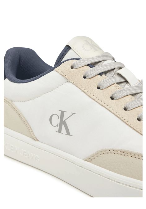 Scarpe Calvin Klein Classic Cupsole in TC Bianco Beige Blu Uomo CALVIN KLEIN | Sneakers | YM0YM01194-02U